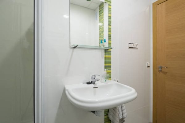 df580a7f-b967-4239-baf3-af34dfeb8fa1
